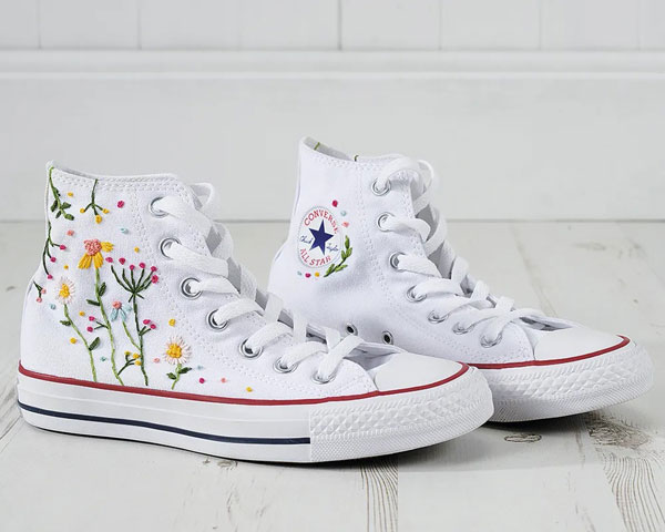 embroidered canvas shoes tutorial